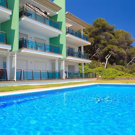 Apartamento Uhc Arinsal Family Complex